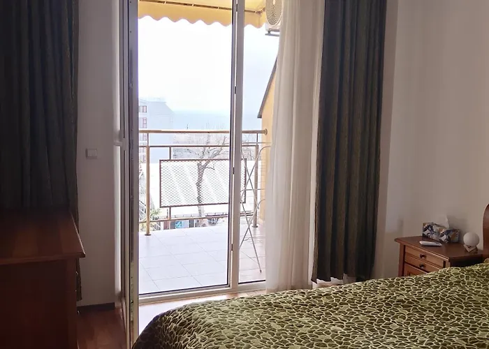 Apartament Alegria *